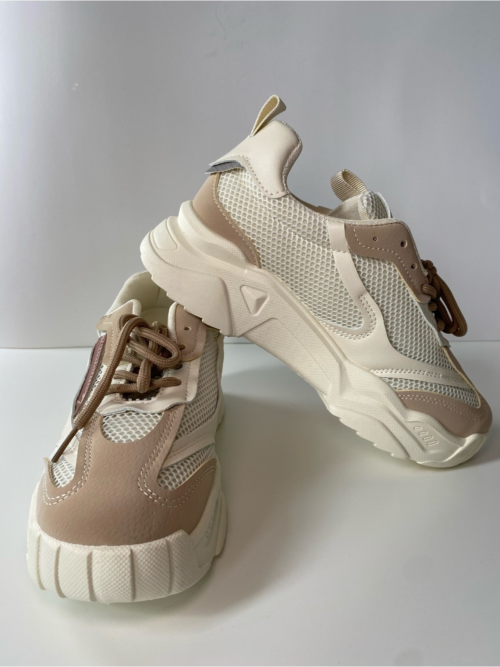 Women's Chunky Mesh Sneakers in Beige and Cream